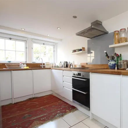 Image 2 - Lambridge Mews, Bath, BA1 6QE, United Kingdom - House for rent