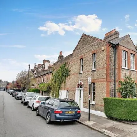 Buy this 3 bed house on Chetwode Road in London, SW17 7RF