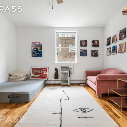 Image 3 - 123 Huron Street, New York, NY 11222, USA - Apartment for rent