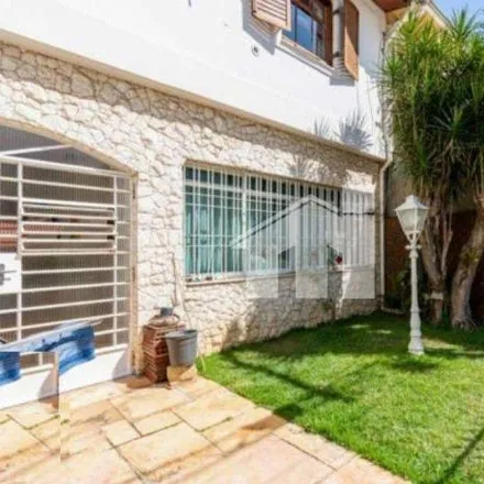 Buy this 3 bed house on Rua Aipuá in Campo Belo, São Paulo - SP