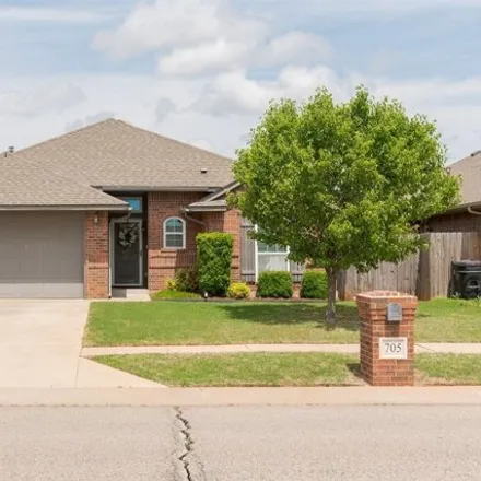 Buy this 3 bed house on 741 Southwest 43rd Street in Moore, OK 73160