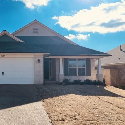 Buy this 4 bed house on unnamed road in Plum Point, Southaven