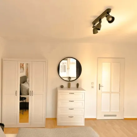 Rent this 3 bed apartment on Töngesgasse 31 in 60311 Frankfurt, Germany