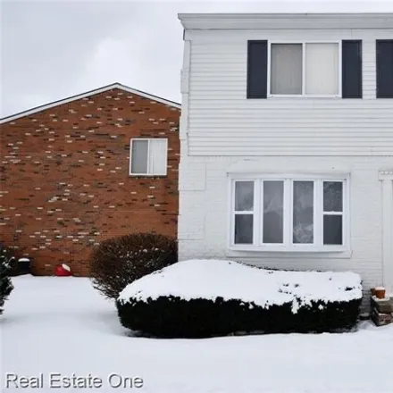Image 2 - 577 North Fox Hills Drive, Bloomfield Township, MI 48304, USA - House for rent