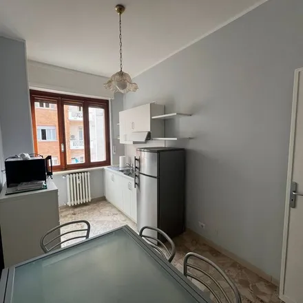 Image 2 - Corso Filippo Turati 25 int. 4, 10128 Turin TO, Italy - Apartment for rent