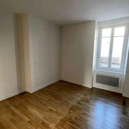 Rent this 2 bed apartment on 17 Boulevard Louis Blanc in 87000 Limoges, France