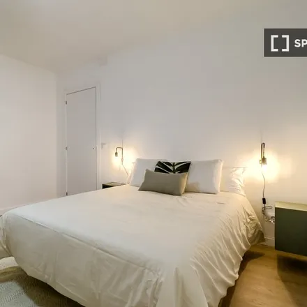 Rent this 3 bed room on Carrer de Concepción Arenal in 50, 08027 Barcelona