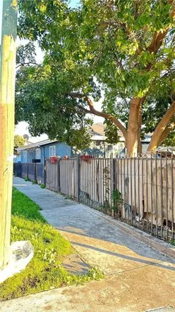 Image 3 - 422 East 89th Street, Los Angeles, CA 90003, USA - House for sale