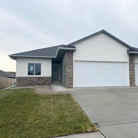 Buy this 2 bed house on East 64th Street in Sioux Falls, SD 57110