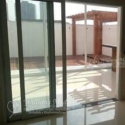 Buy this 3 bed house on Avenida Doutor Carlos de Campos 156 in Maia, Guarulhos - SP