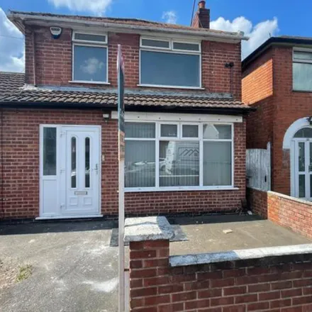 Rent this 3 bed duplex on Tillingham Road in Leicester, LE5 0AH