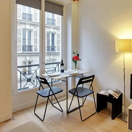 Image 6 - 2 Rue Richer, 75009 Paris, France - Apartment for rent