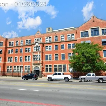 Rent this 2 bed condo on Frederick Sterns Building in East Jefferson Avenue, Detroit