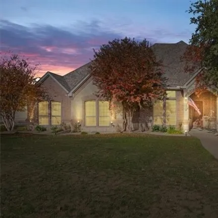 Buy this 4 bed house on 1221 Dominion Oaks Drive in McLennan County, TX 76633