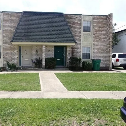 Buy this 6 bed house on 3725 Barbara Place in Metairie, LA 70002