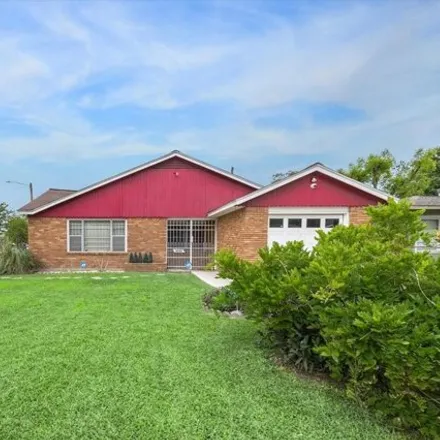 Buy this 3 bed house on 1669 Claremont Avenue in Pasadena, TX 77502