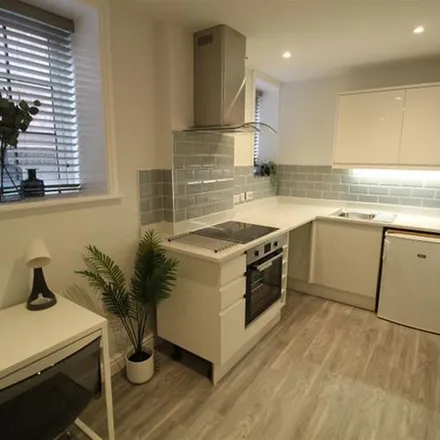 Rent this 1 bed apartment on 864 Woodborough Road in Nottingham, NG3 5QQ