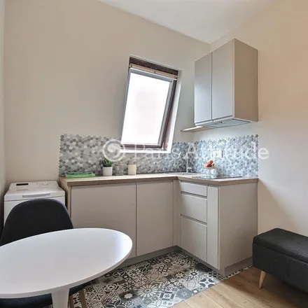 Image 5 - 54 Rue de Rome, 75008 Paris, France - Apartment for rent