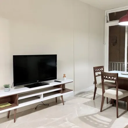 Rent this 4 bed apartment on Assaí Atacadista in Avenida Maestro Paulo e Silva 100, Jardim Carioca