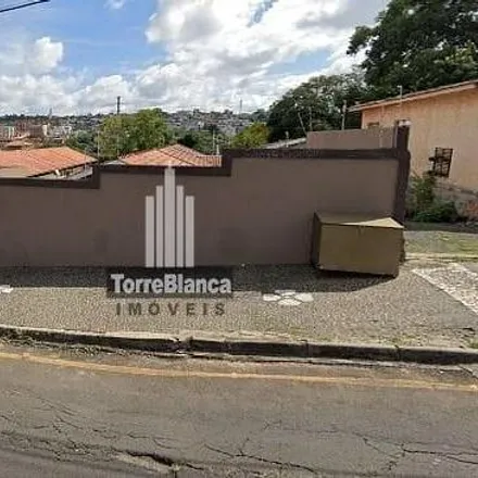 Buy this 3 bed house on Rua Catão Monclaro in Centro, Ponta Grossa - PR