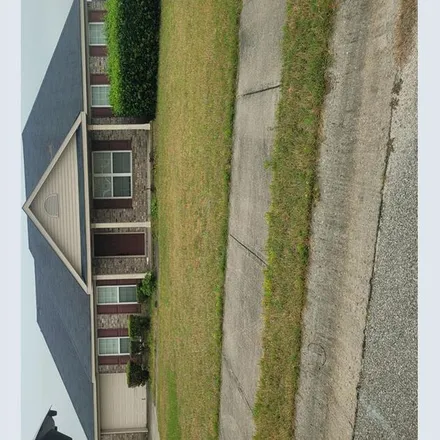Rent this 3 bed apartment on 3824 Oxford Drive in Augusta, GA 30815