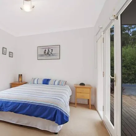 Rent this 5 bed house on Dromana VIC 3936