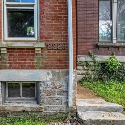 Buy this studio house on 3200 Indiana Avenue in St. Louis, MO 63118