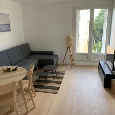 Image 6 - 63 Rue de Verdun, 94800 Villejuif, France - Apartment for rent