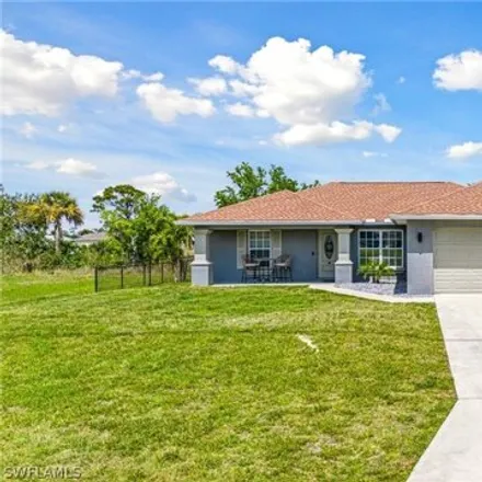 Image 1 - 2135 Northeast 25th Terrace, Cape Coral, FL 33909, USA - House for sale