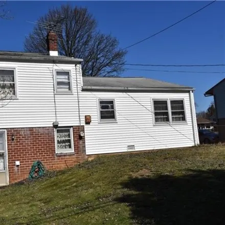 Image 2 - 1436 Middlesex Road, Salisbury, PA 18103, USA - House for sale