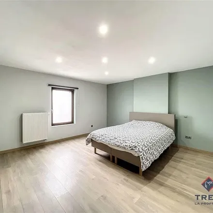 Rent this 2 bed apartment on Rue du Centre 181 in 6040 Charleroi, Belgium