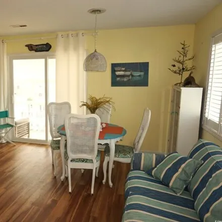 Image 3 - 214 30th Ave N Unit 301, North Myrtle Beach, South Carolina, 29582 - Condo for sale