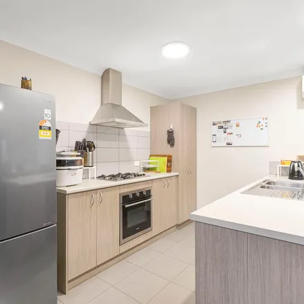 Image 4 - 30 Ewart Street, Midvale WA 6056, Australia - Apartment for rent