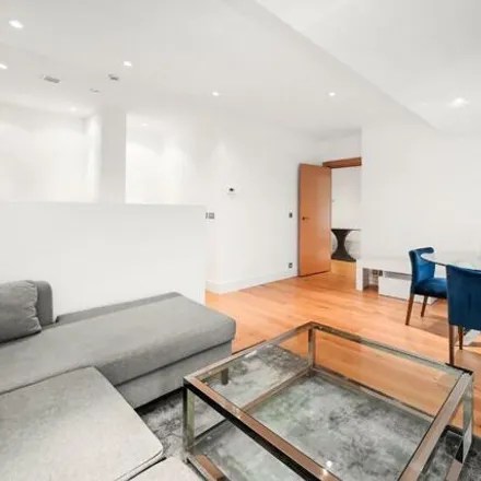 Rent this 1 bed apartment on Priestly & Ferraro in 17 King Street, London