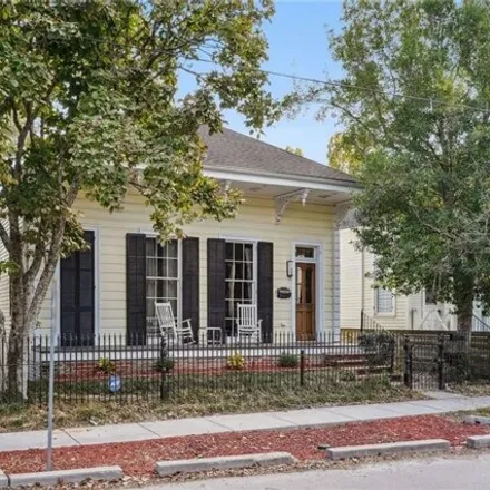 Image 1 - 335 Cherokee Street, New Orleans, LA 70118, USA - House for sale