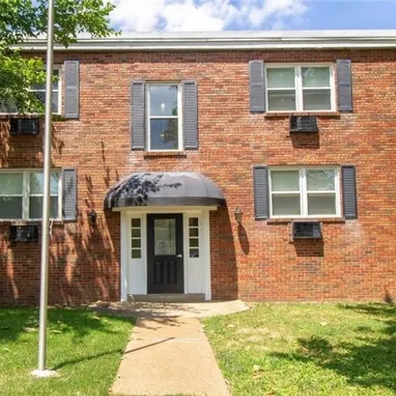 Image 1 - 5349 Arsenal Street, Clifton Heights, St. Louis, MO 63139, USA - House for rent