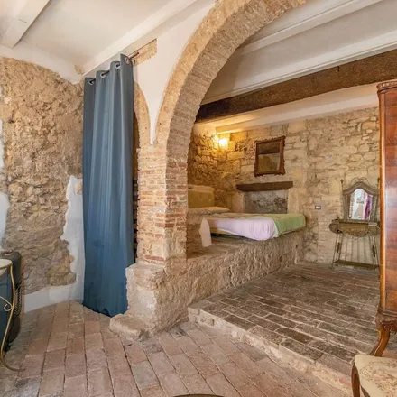 Rent this 2 bed apartment on Strada Statale 1 Aurelia in 57016 Rosignano Solvay LI, Italy