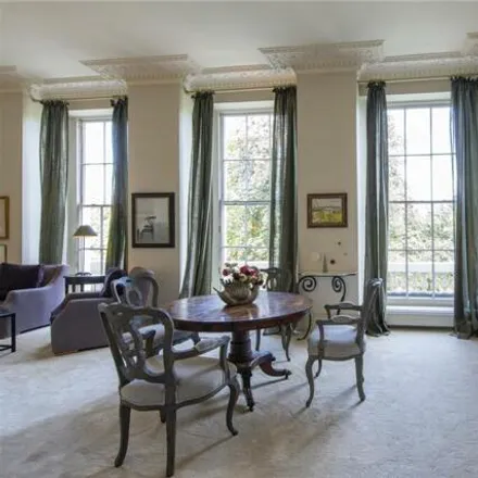 Image 3 - 1-33 York Terrace West, London, NW1 4QG, United Kingdom - Apartment for sale