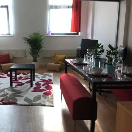 Rent this 3 bed apartment on Thurland Street Beauty in 8 Thurland Street, Nottingham