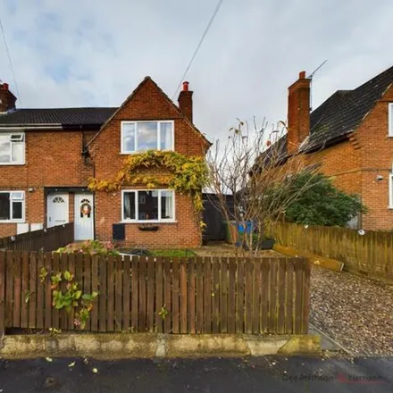 Buy this 3 bed house on 38 Eastfield Road in Driffield, YO25 5EZ