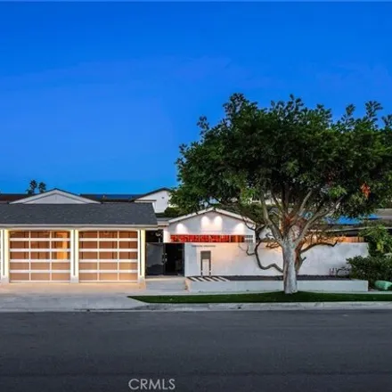 Image 5 - 1318 Outrigger Drive, Newport Beach, CA 92625, USA - House for sale