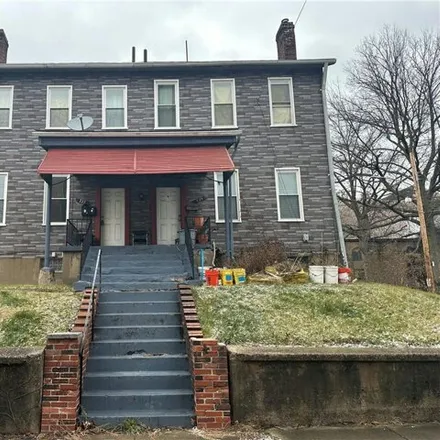 Buy this studio house on 709 Mulberry Street in Wilkinsburg, PA 15221