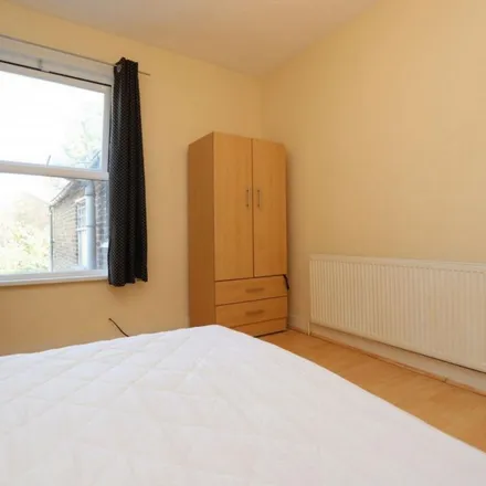 Rent this 5 bed apartment on 123 Mornington Road in London, E11 3DF