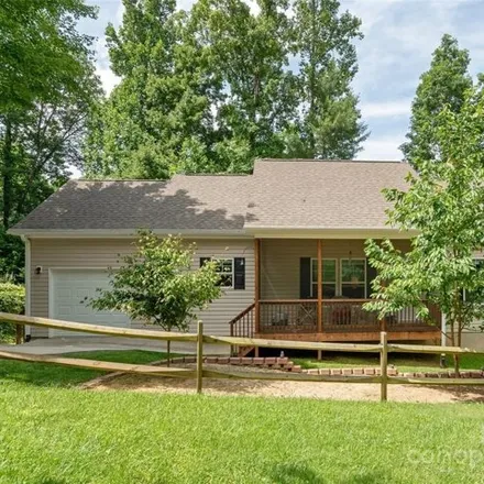 Image 3 - 138 Lone Eagle Ln, Hendersonville, North Carolina, 28739 - House for sale