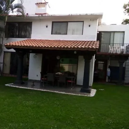 Buy this 4 bed house on Calle Tingüindín in 62050 Cuernavaca, MOR