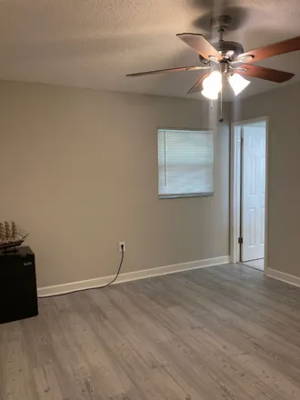 Rent this 1 bed house on 2653 Ocilla Ct Orlando Fl