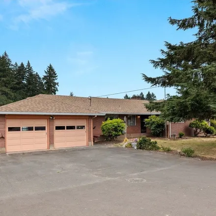 Buy this 4 bed loft on 1150 North 1st Avenue in Hillsboro, OR 97124