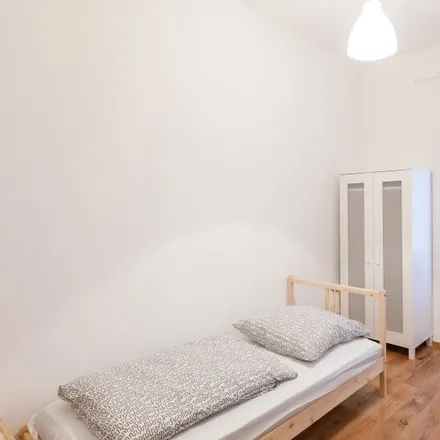 Rent this 4 bed room on Fallstraße 18 in 81369 Munich, Germany