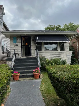 Buy this 3 bed house on 8905 South Parnell Avenue in Chicago, IL 60628
