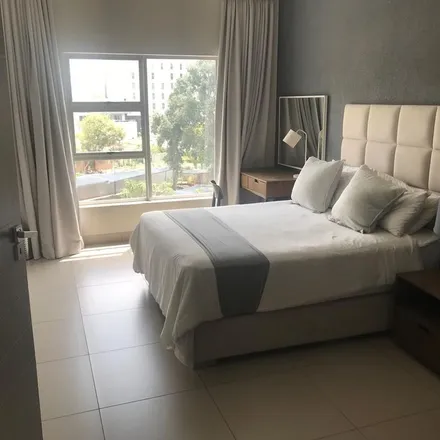 Image 4 - Olinia Crescent, Cape Town Ward 107, Western Cape, 7433, South Africa - Apartment for rent
